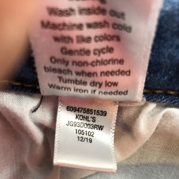 SO Womens Jeans Size 9 Ultimate Jegging High Rise Blue Denim Skinny Leg Casual - Picture 13 of 16